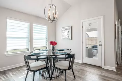 Dining - 16140 Tall Grass Dr, Moore, OK 73170 photo 3 of 4