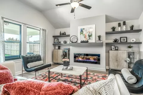 Living - 16140 Tall Grass Dr, Moore, OK 73170 photo 1 of 5