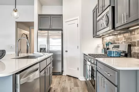 Kitchen - 16140 Tall Grass Dr, Moore, OK 73170 photo 1 of 6