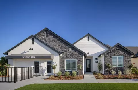 Exterior - 705 Elkhorn Ave, Visalia, CA 93277 photo 9 of 10