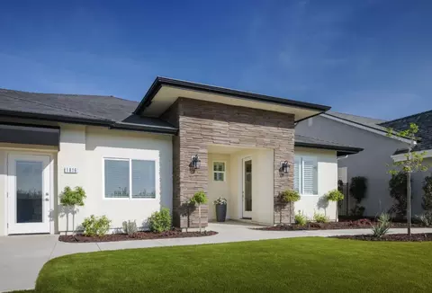Exterior - 705 Elkhorn Ave, Visalia, CA 93277 photo 2 of 10