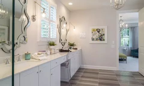 Bath - 4007 Persimmon Rd, Lancaster, SC 29720 photo 2 of 4