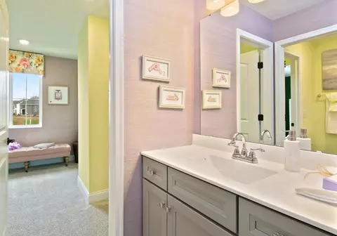 3265 Woodstone Ln, Avon, OH 44011