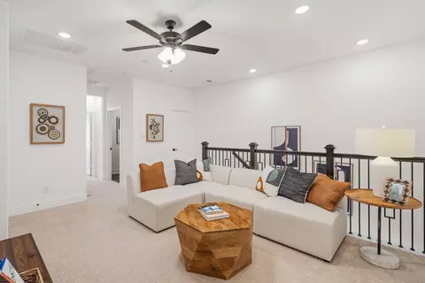 Entry Way - 302 Bluestem Dr, Euless, TX 76039 photo 1 of 2
