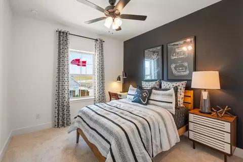 Bedroom - 302 Bluestem Dr, Euless, TX 76039 photo 2 of 4