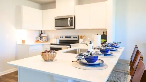 Kitchen - 920 Liverpool Way, Baxter, TN 38544 photo 10 of 12