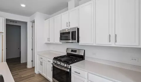 Kitchen - 6573 N Malta St, Aurora, CO 80019 photo 6 of 6