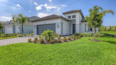 2234 Lady Palm Loop, Lakewood Ranch, FL 34212