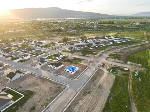 View/Area - 783 E 240 N, Tremonton, UT 84337 photo 5 of 14
