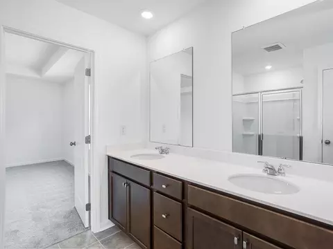 Bath - 225 Groveton Ct, Euharlee, GA 30145 photo 5 of 19