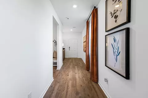 Entry Way - 225 Groveton Ct, Euharlee, GA 30145 photo 4 of 18