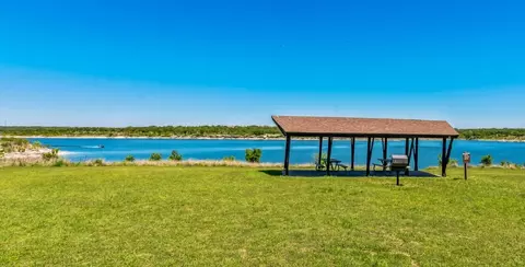 View/Area - 624 Grand View Rd, Georgetown, TX 78628 photo 2 of 5