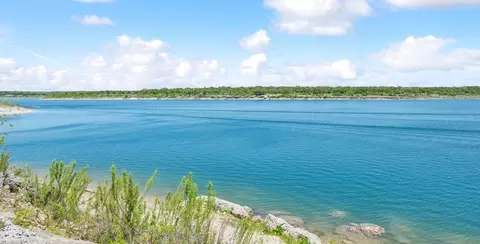 View/Area - 624 Grand View Rd, Georgetown, TX 78628 photo 1 of 5