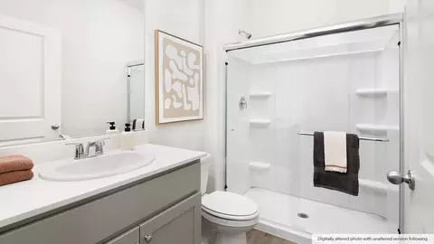 Bath - 4204 Seagrave Way, Modesto, CA 95355 photo 3 of 13
