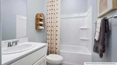 Bath - 4204 Seagrave Way, Modesto, CA 95355 photo 12 of 13