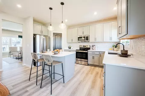Kitchen - 175 Westwoods Rd, Wright City, MO 63390 photo 4 of 11
