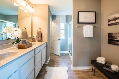 Entry Way - 175 Westwoods Rd, Wright City, MO 63390 photo 2 of 4