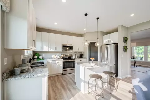 Kitchen - 175 Westwoods Rd, Wright City, MO 63390 photo 1 of 11