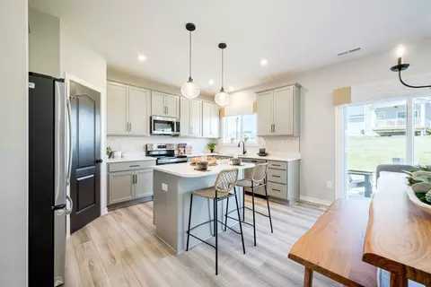 Kitchen - 175 Westwoods Rd, Wright City, MO 63390 photo 3 of 11