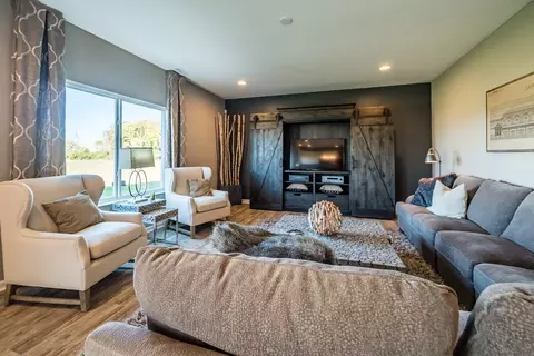 Living - 175 Westwoods Rd, Wright City, MO 63390 photo 9 of 14