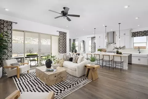 Living - 2035 W Steinway Dr, Phoenix, AZ 85041 photo 4 of 4