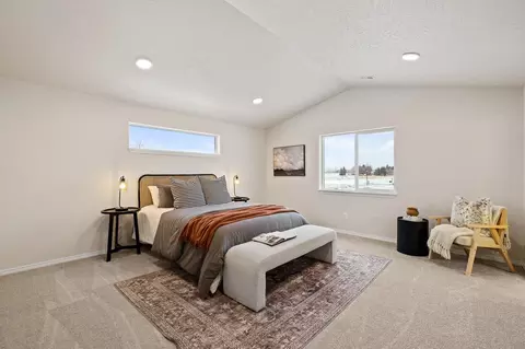 Bedroom - 61052 NE Give Pl, Bend, OR 97701 photo 1 of 8