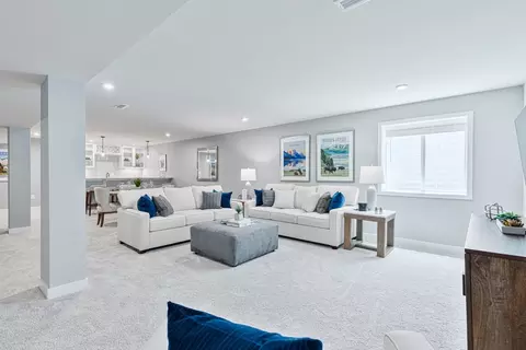 Living - 307 Twitten Dr, Kennett Square, PA 19348 photo 2 of 3