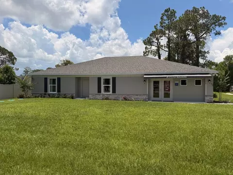 Exterior - 8455 Colma St, Spring Hill, FL 34606 photo 3 of 6