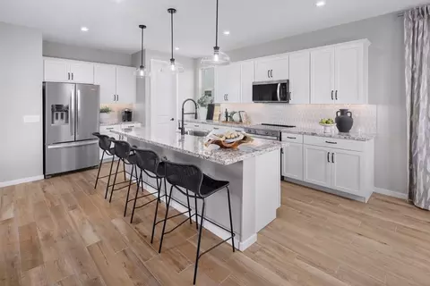 Kitchen - 4980 S 240th Ave, Buckeye, AZ 85326 photo 4 of 4