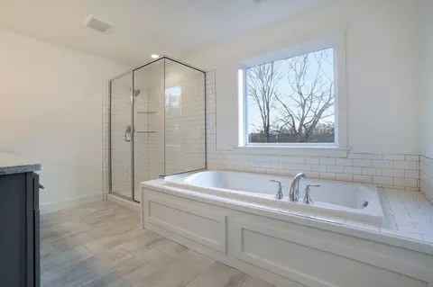 Bath - Texas Dr, Kalamazoo, MI 49009 photo 2 of 2