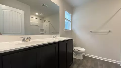 Bath - 437 Abagail Cir, Harrington, DE 19952 photo 1 of 2