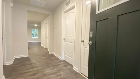 Entry Way - 437 Abagail Cir, Harrington, DE 19952 photo 1 of 3