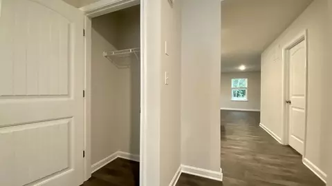 Entry Way - 437 Abagail Cir, Harrington, DE 19952 photo 3 of 3