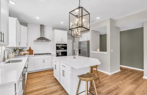 Kitchen - 956 Rivendell Dr, Avon, IN 46123 photo 6 of 6
