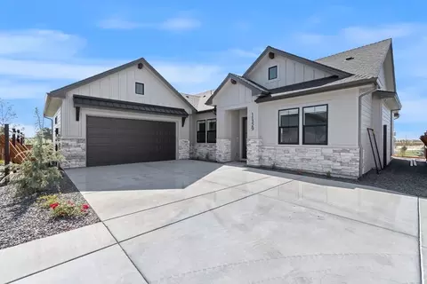 11329 S Corballis Ln, Kuna, ID 83634