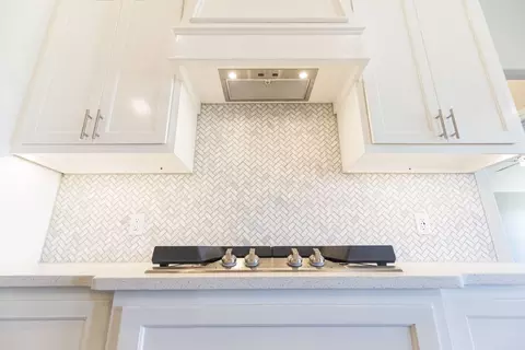 Kitchen - 2920 E Northampton St, Broken Arrow, OK 74014 photo 18 of 20