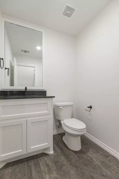 Bath - 2920 E Northampton St, Broken Arrow, OK 74014 photo 13 of 17