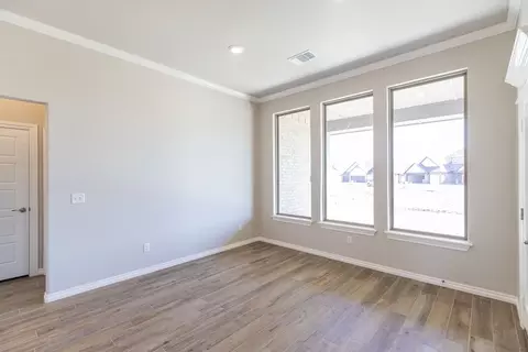 Living - 2920 E Northampton St, Broken Arrow, OK 74014 photo 15 of 20