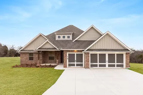 Exterior - 2920 E Northampton St, Broken Arrow, OK 74014 photo 2 of 25