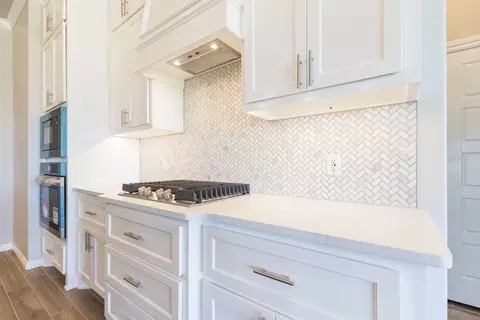 Kitchen - 2920 E Northampton St, Broken Arrow, OK 74014 photo 19 of 20