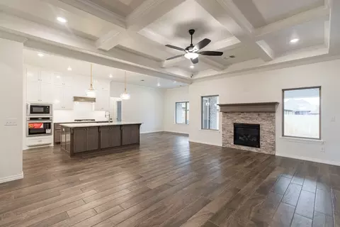 Living - 2920 E Northampton St, Broken Arrow, OK 74014 photo 10 of 20