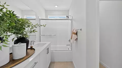 Bath - 8368 Toyon St, Chino, CA 91708 photo 1 of 8