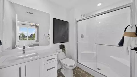 Bath - 8368 Toyon St, Chino, CA 91708 photo 3 of 8
