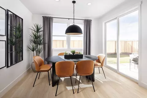 Dining - 1733 Central Pkwy, Dublin, CA 94568 photo 3 of 5