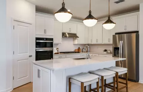 Kitchen - 16812 Harmony River Ln, Parrish, FL 34219 photo 1 of 1