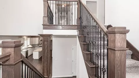 Entry Way - 930 E Drahner Rd, Oxford, MI 48371 photo 4 of 10