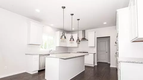 Kitchen - 930 E Drahner Rd, Oxford, MI 48371 photo 3 of 9