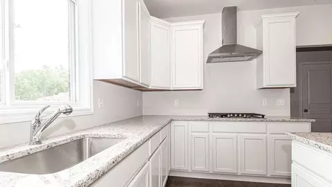 Kitchen - 930 E Drahner Rd, Oxford, MI 48371 photo 2 of 9