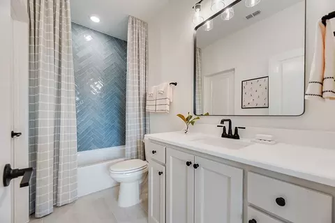 Bath - 203 Moss Haven Pl, Allen, TX 75013 photo 8 of 14