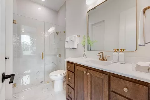 Bath - 203 Moss Haven Pl, Allen, TX 75013 photo 6 of 14